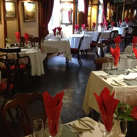 The Greyhound Coaching Inn-3