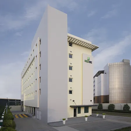 Holiday Inn Express Bengaluru Whitefield Itpl By Ihg-3