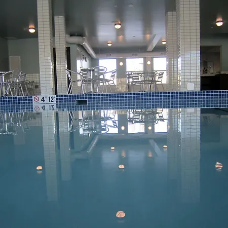 Holiday Inn Express Golden-Kicking Horse By Ihg-2