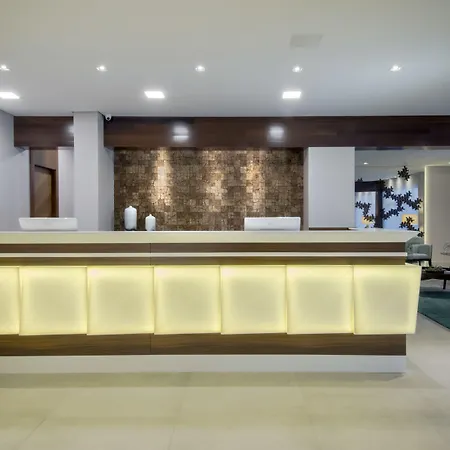 Hotel Blumenau By Pires - Balneario Camboriu-3