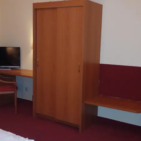 Hotel Berliner Ring-3