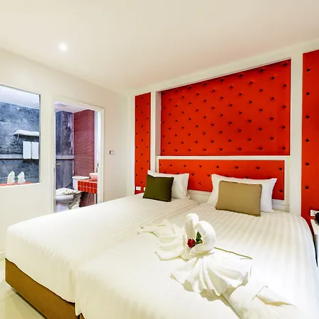 Raha Grand Hotel-2