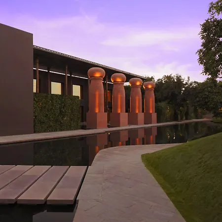 Roseate House New Delhi-2