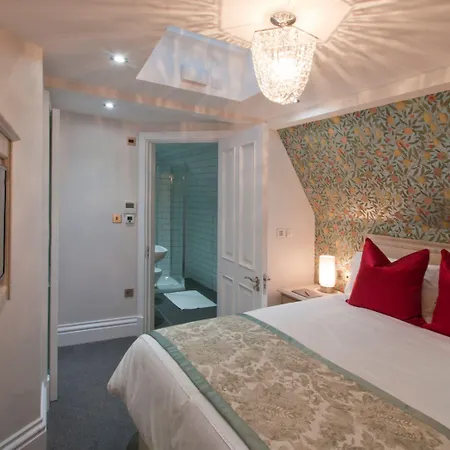 W12 Rooms-3