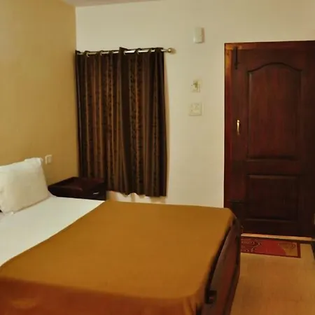 Hotel Holiday Break-3