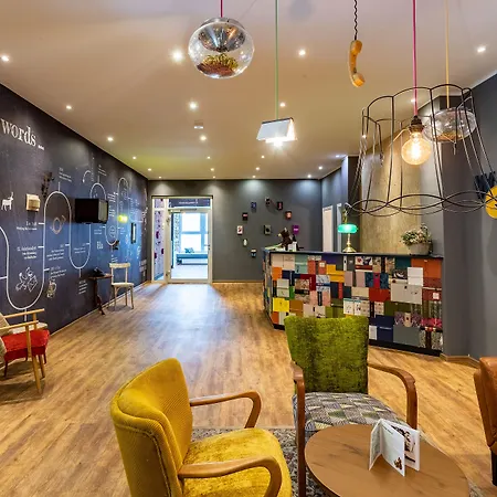 Tinytwice Hotel Bonn-2