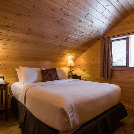 Castle Mountain Chalets-2