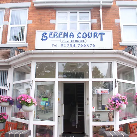 Serena Court Hotel-3
