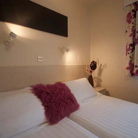Norfolk Hotel-3