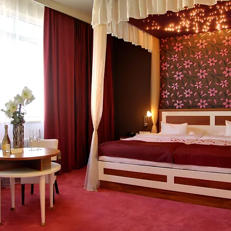 Hotel Baltaci Atrium-3