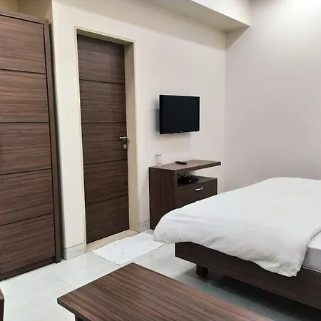 Pals Hotel-3