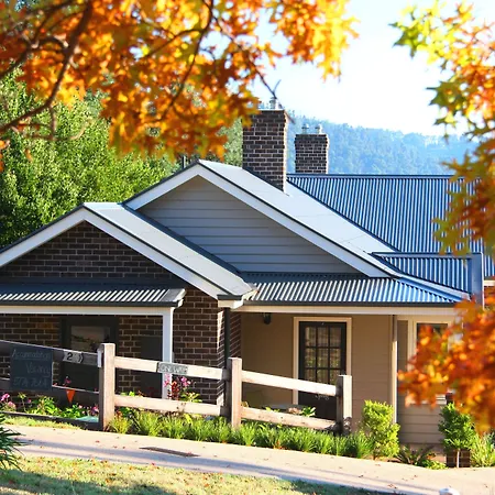 Marysville Garden Cottages-2
