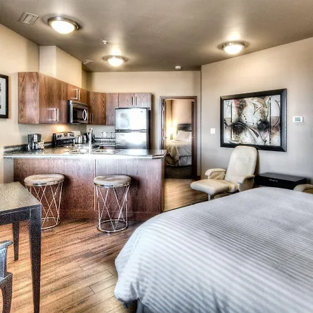 Grand Inn & Residence- Grande Prairie-3