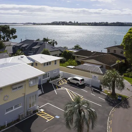 Harbour View Motel And Waterfront Apartments-2