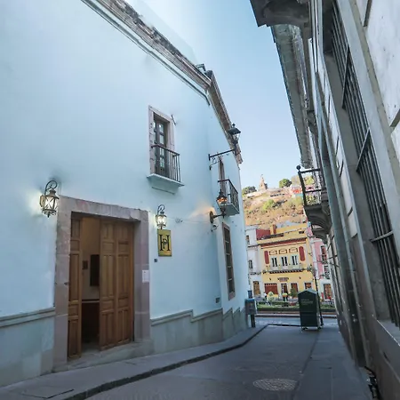 Hotel De La Paz-2