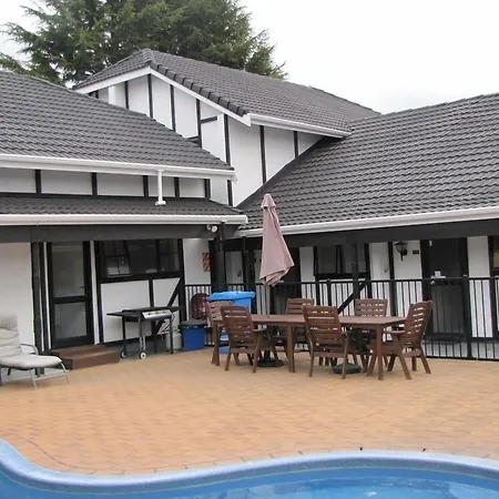 Devonwood Motel-3