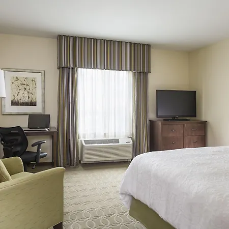 Hampton Inn & Suites San Bernardino-3