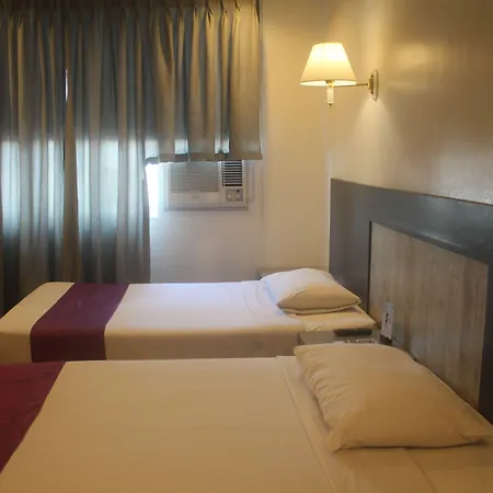V Hotel-3