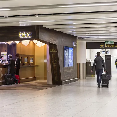 Bloc Hotel London Gatwick Airport-2