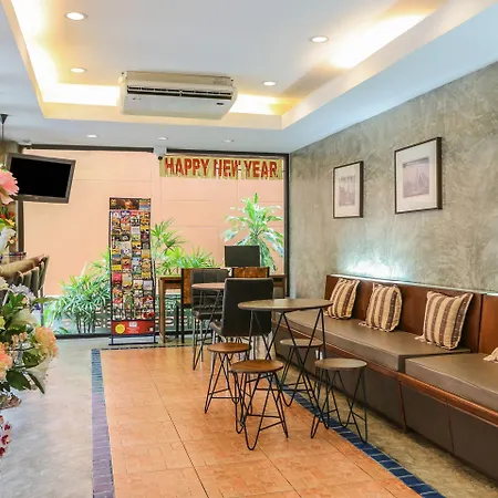 Oyo 233 Sunshine House-2