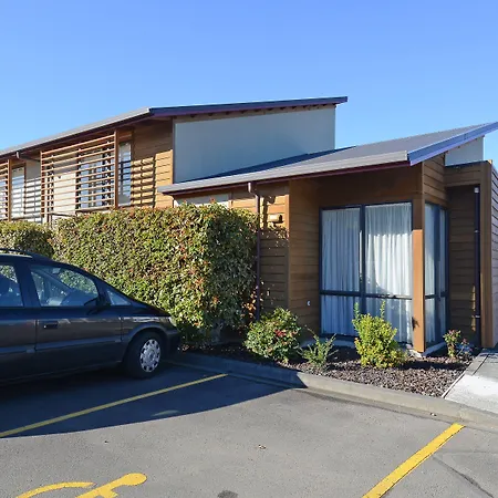 Totara Lodge-2