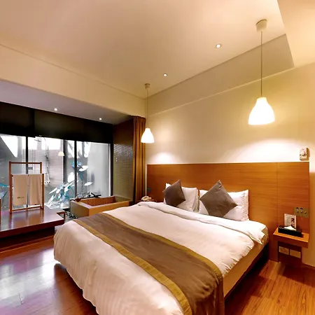 Hotel Double One-2