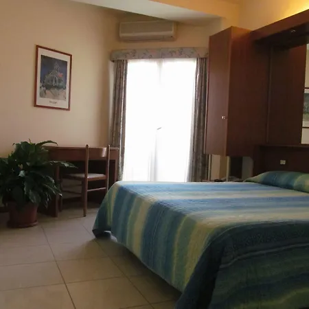 Hotel Gabbiano-3