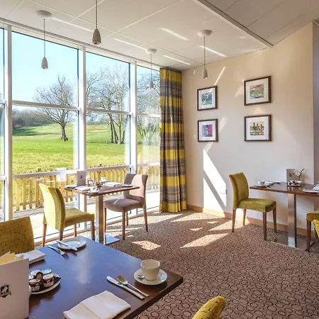 Sandford Springs Hotel And Golf Club-3