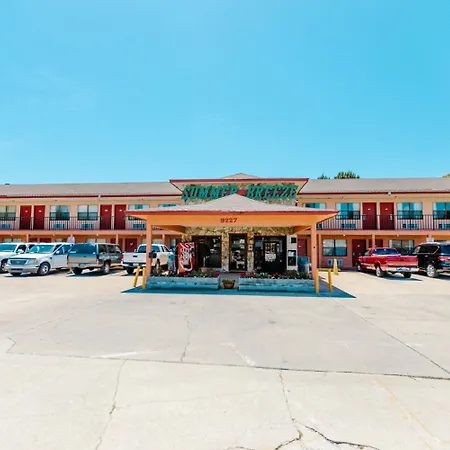 Summer Breeze Motel-2