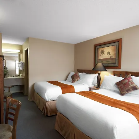 Maligne Lodge-3