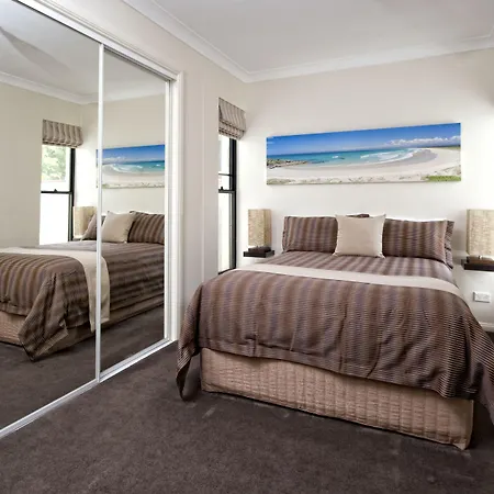 Dolphin Shores-3
