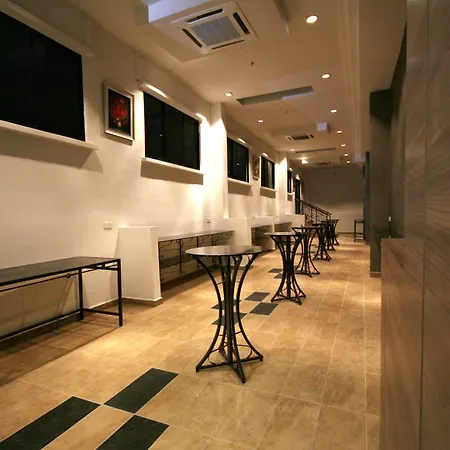 Aroma Hotel-3