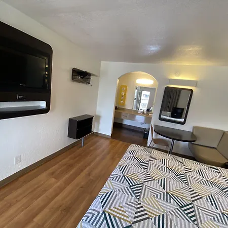 Motel 6-Bryan, Tx - College Station-3