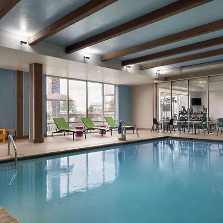 Home2Suites By Hilton Florence-3