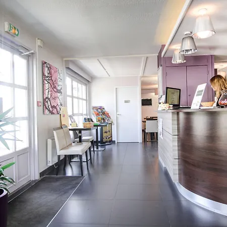 Hotel Inn Design & Restaurant Sable-Sur-Sarthe-3