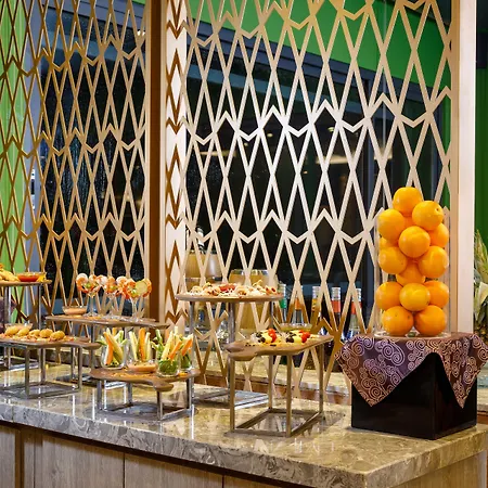 Best Western Green Hill Hotel-3