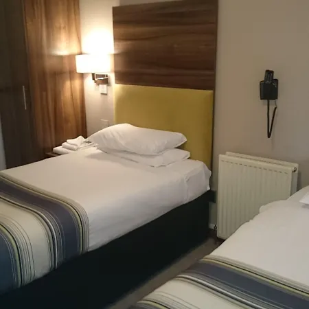 Livingston Lodge Hotel-3