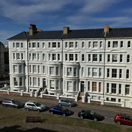Da Vinci Eastbourne-3