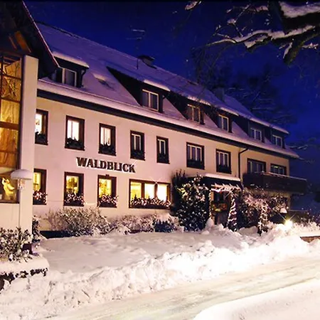 Hotel Waldblick BSR Garten mit Pavillons im Schwarzwald, ideal für Paare, Familien, Hunde-2