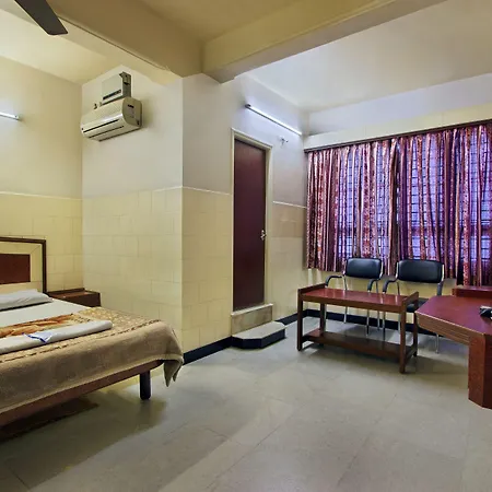 Mannars Yatri Nivas Hotel-2