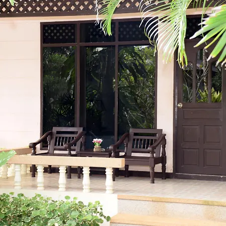 Clean Beach Resort-2