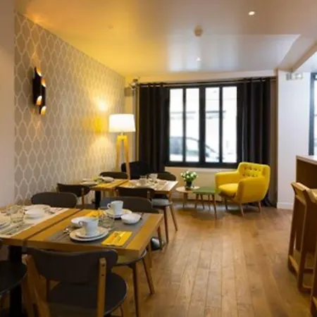 Hotel Mirabeau Eiffel-3