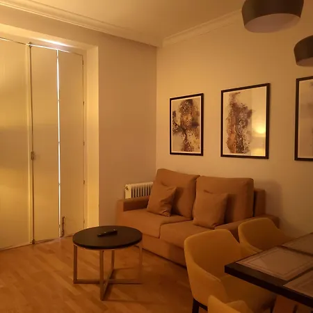 Tgh Gran Via Apartments-3