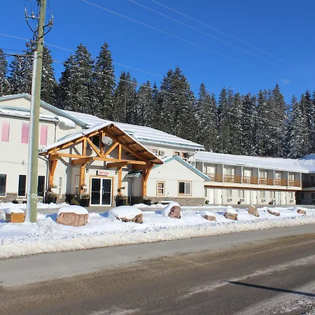Golden Village Lodge-2