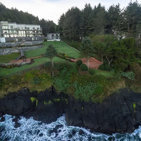 Whale Cove Inn-2