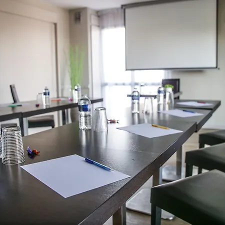 Hotel Inn Design & Restaurant Alencon-3