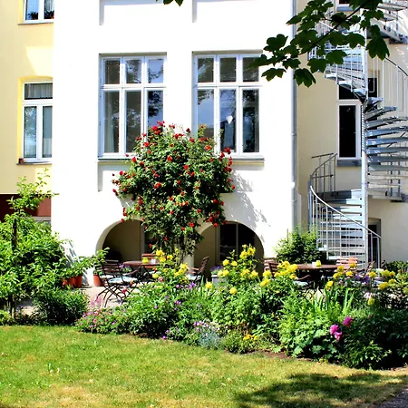 The Avalon Hotel - Altstadt Schwerin-3