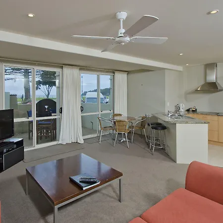 Pavilion Beachfront Apartments-2