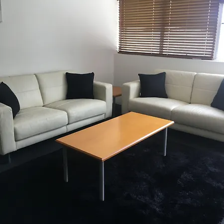 Cosmopolitan Motel & Serviced Apartments-2