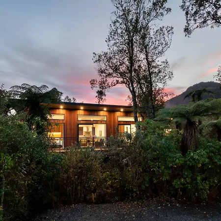 Rainforest Retreat-3